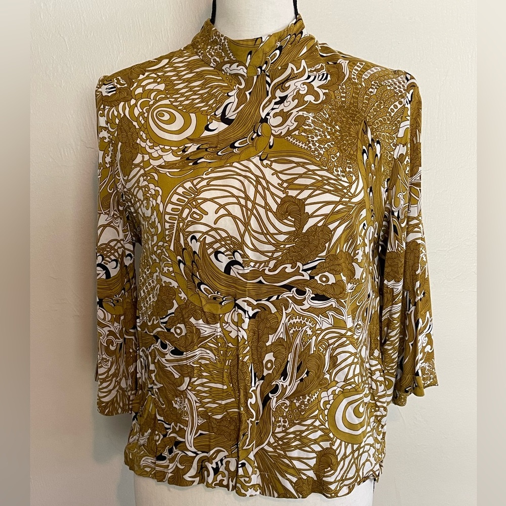 H&M Gold & White Medium Sleeve Blouse